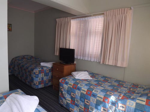 golden sands motel,Accommodation Options