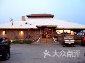 sand dollar restaurant dennis ma,Location and Ambiance